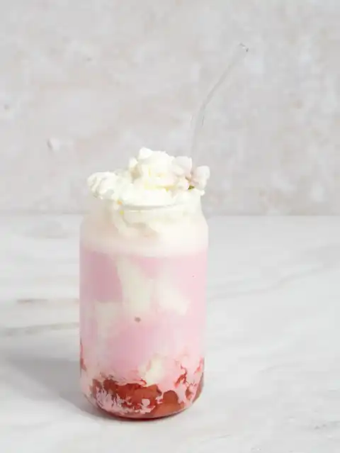 Berry Latte