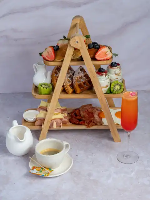 Torre de Brunch (con bebidas)